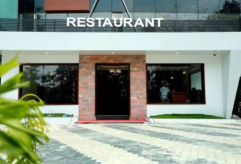 Hotelli Wayanad Royal Crown