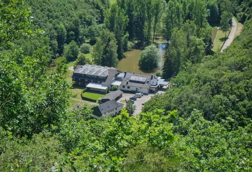 Land Gut Hotel Forellenhof