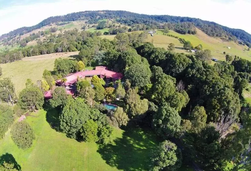 Motelli Nimbin Rocks Retreat