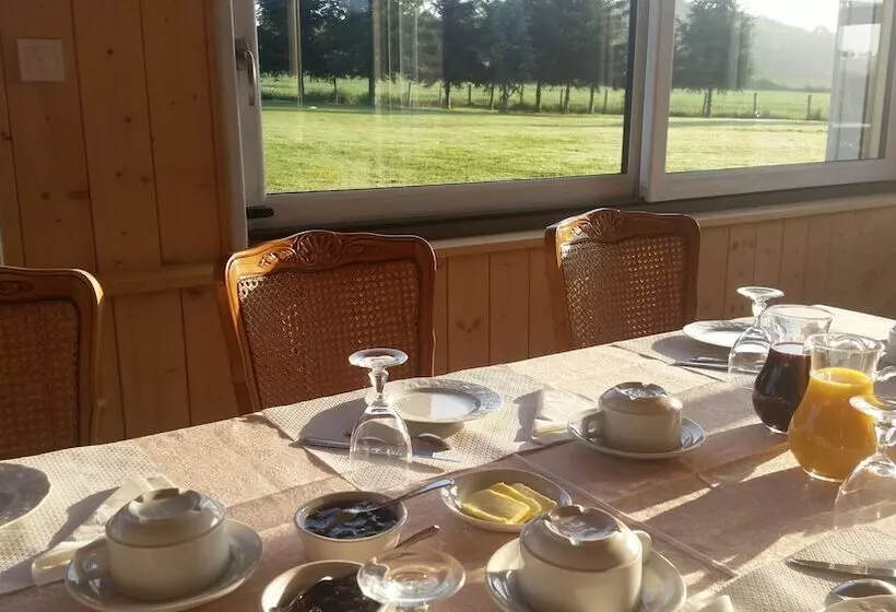 Majatalo Au Domaine De Rimou