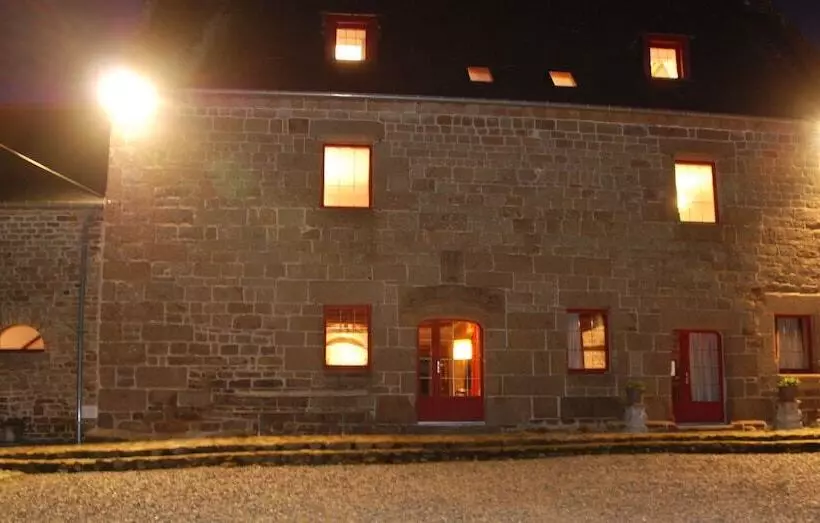 Majatalo Au Domaine De Rimou