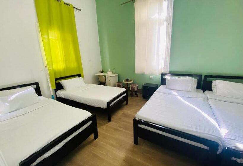 پانسیون City Hostel Dormitory