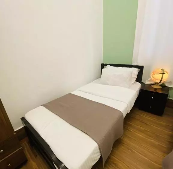 پانسیون City Hostel Dormitory