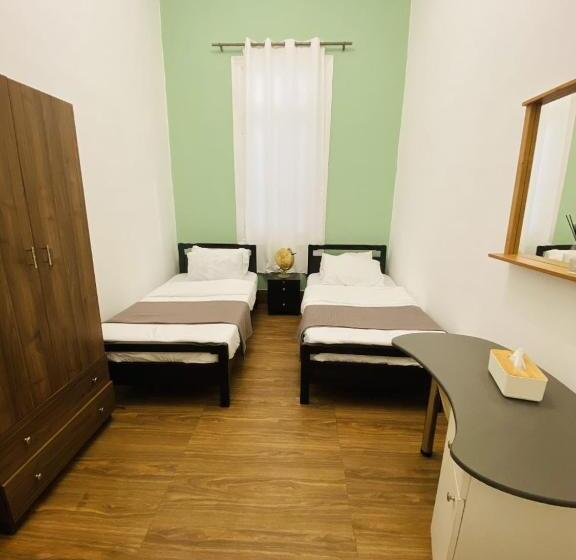 پانسیون City Hostel Dormitory