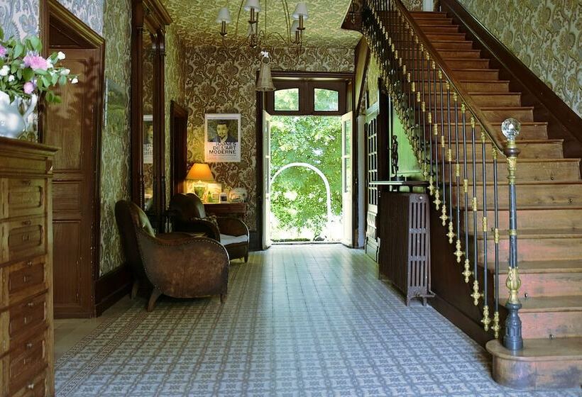 ペンション La Maison Du Pinier