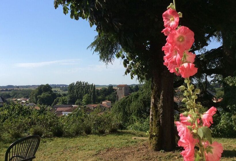 ペンション La Maison Du Pinier