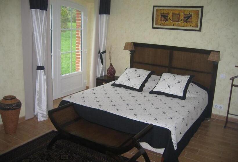 ペンション La Minaudière