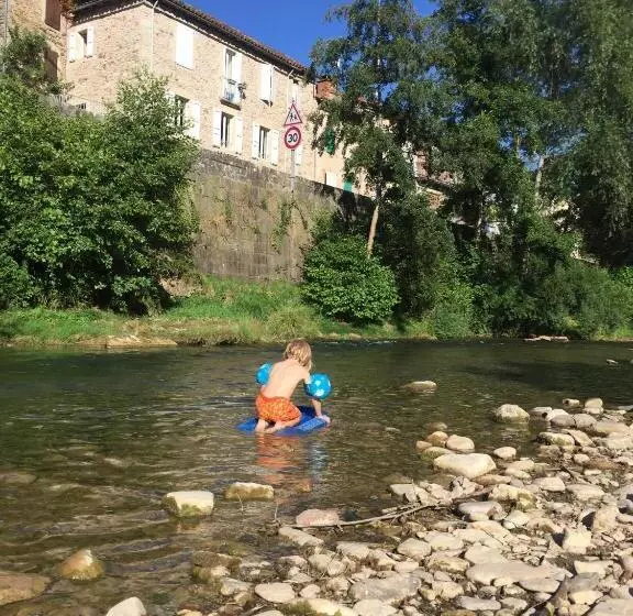 ペンション Le Chat Blanc