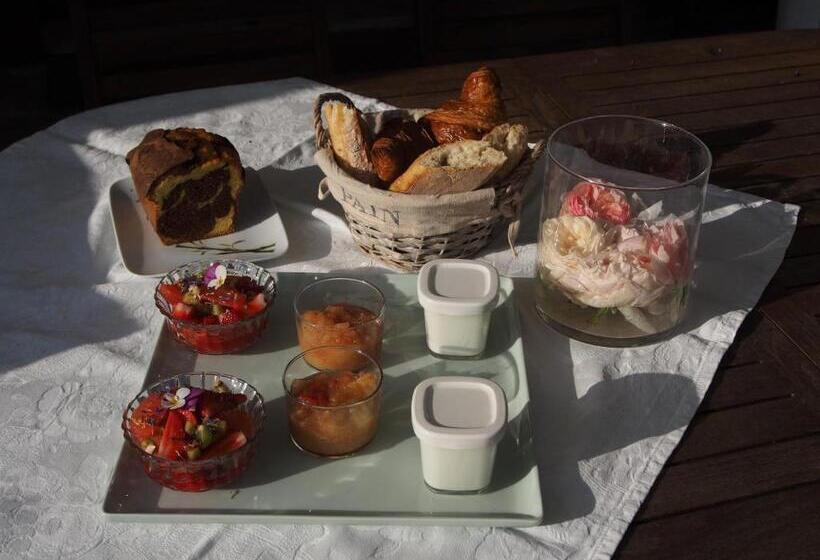 膳宿费 Manoir Du Rouvre