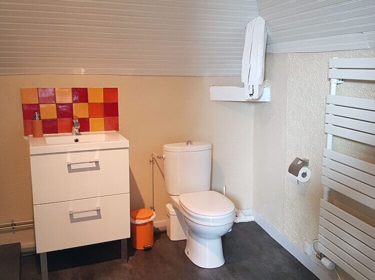 Пансион The Attic