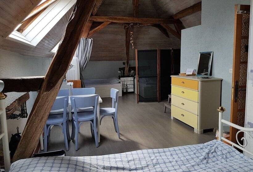 Пансион The Attic