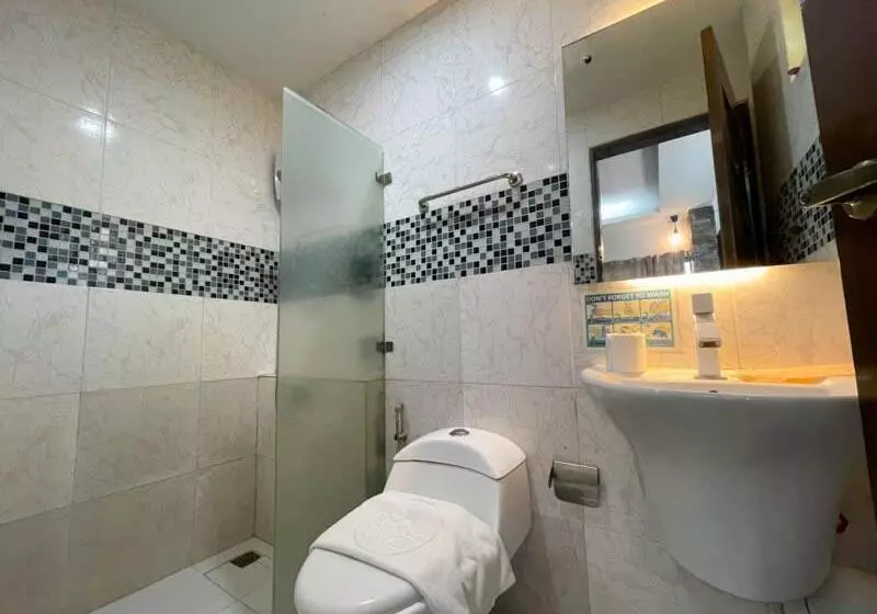 Casa Marco Suites Puerto Galera Powered By Cocotel