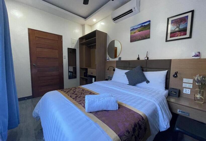 Casa Marco Suites Puerto Galera Powered By Cocotel