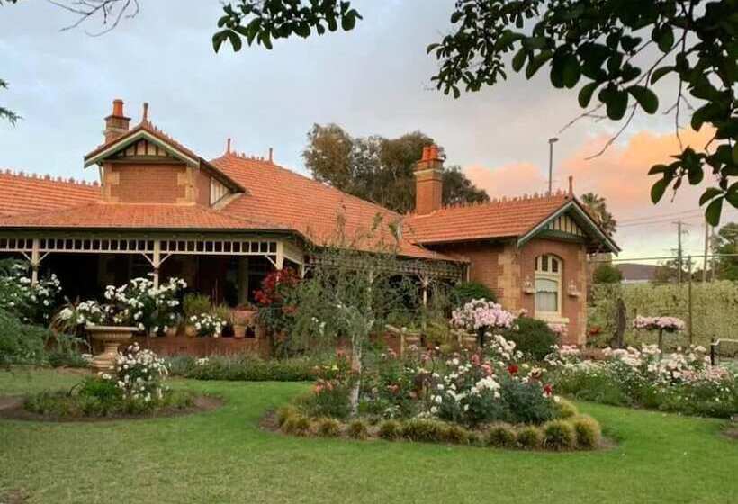 Forgandenny Bed & Breakfast