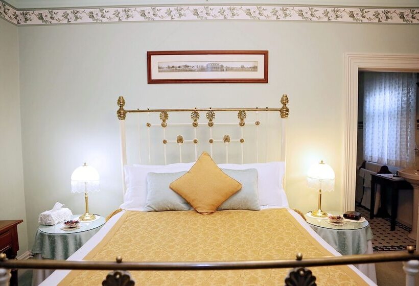 Forgandenny Bed & Breakfast