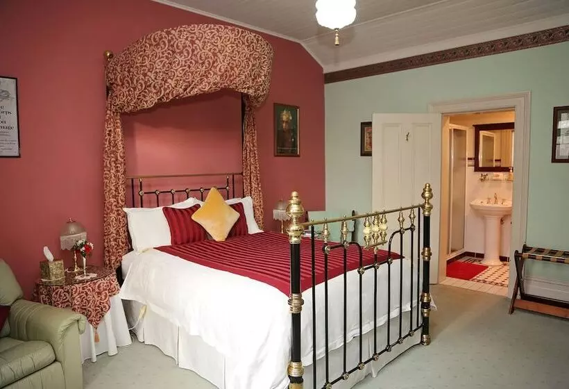 Forgandenny Bed & Breakfast