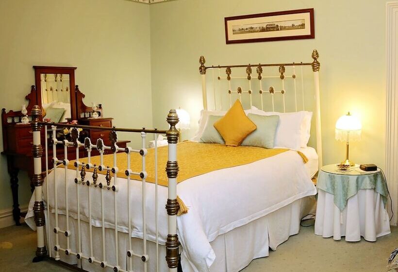 Forgandenny Bed & Breakfast