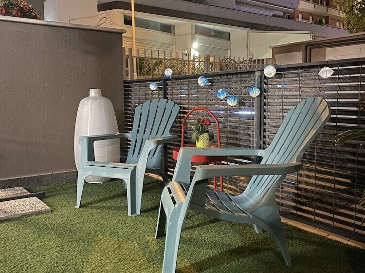 مسافرخانه Noah