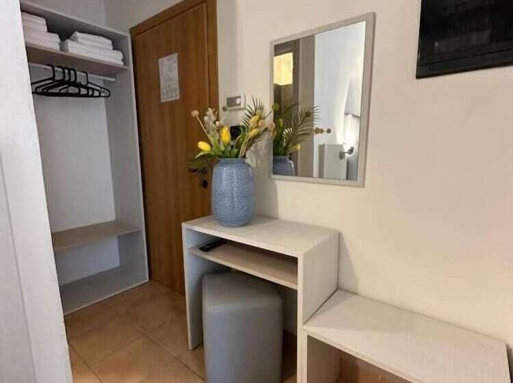 مسافرخانه Noah