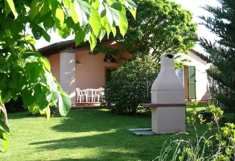 Maaseutuhotelli Agriturismo La Quercia