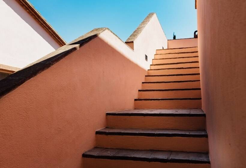 בית מלון כפרי Agriturismo La Quercia