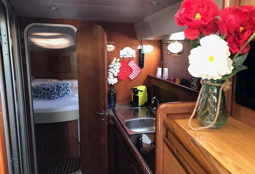 ホテル Yacht Suite Castiglione Della Pescaia