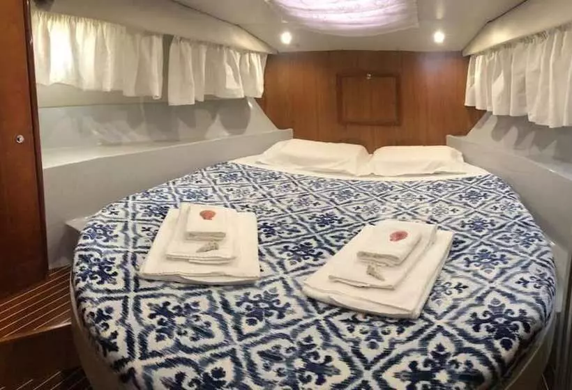 ホテル Yacht Suite Castiglione Della Pescaia