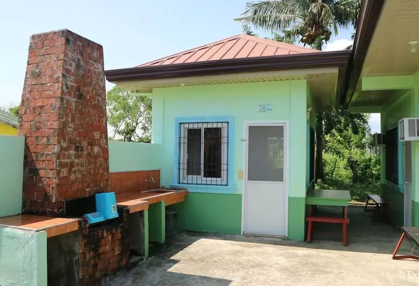 Majatalo Dela Cruz Humilde Transient House