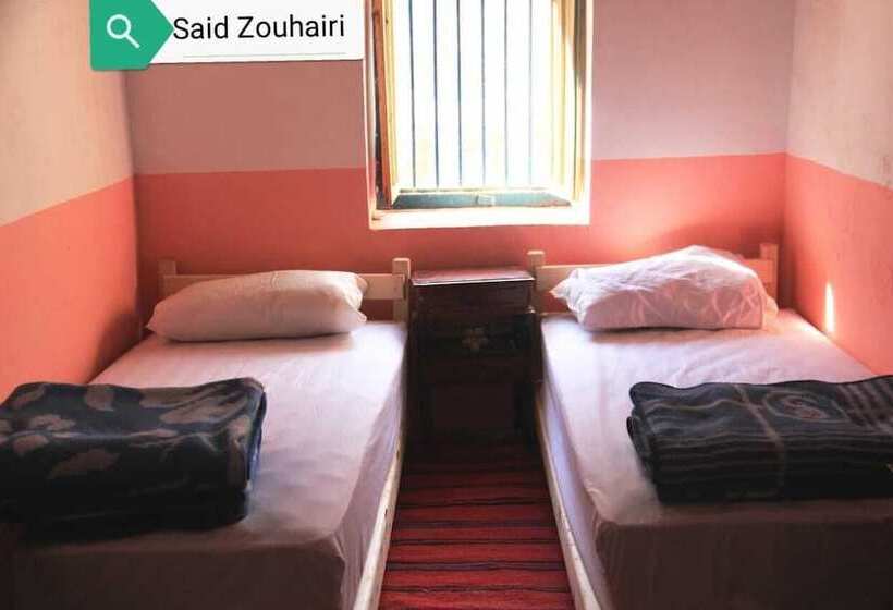 پانسیون Gîte Taghia Climbing   Hostel