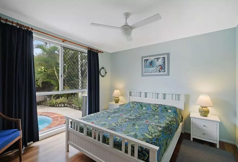 Allamanda Sands   23 Oriole Avenue