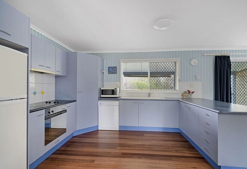 Allamanda Sands   23 Oriole Avenue