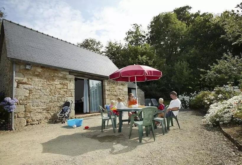 Domaine De L Orangerie De Lanniron