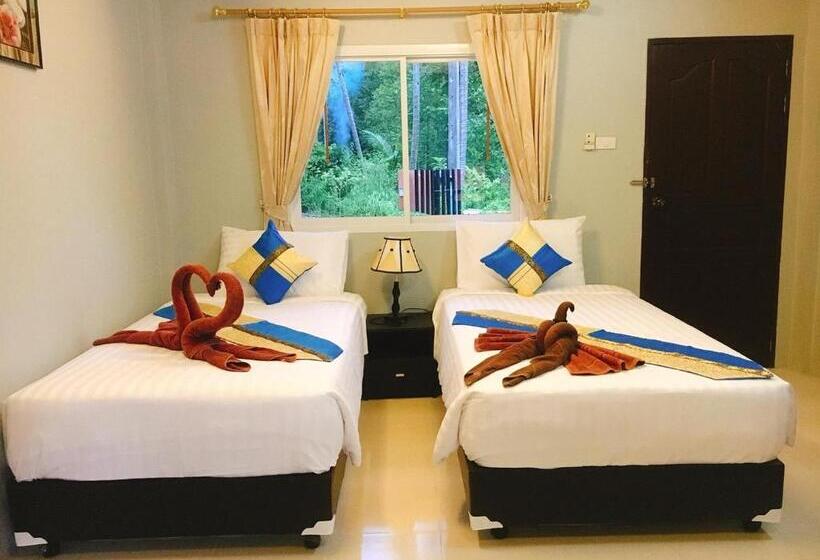 בית מלון כפרי Bussarin Mansion