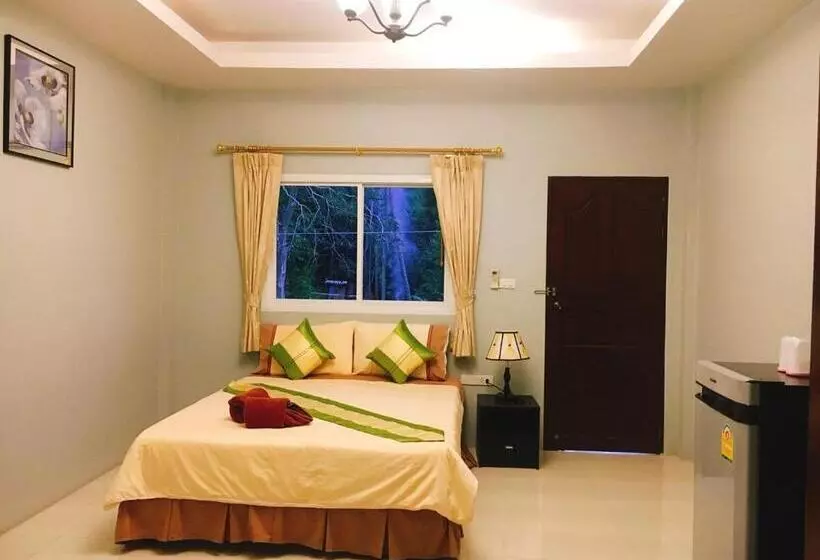 Hotelli Bussarin Mansion