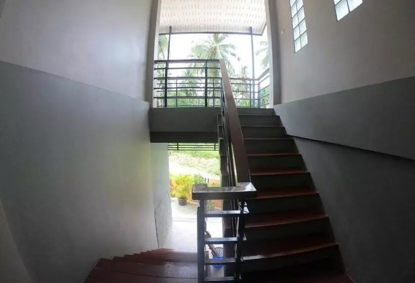 Hotelli Bussarin Mansion