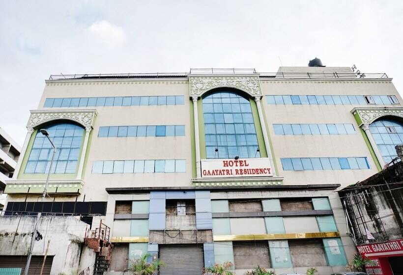 هتل Capital O 46832 Gaayatri Residency