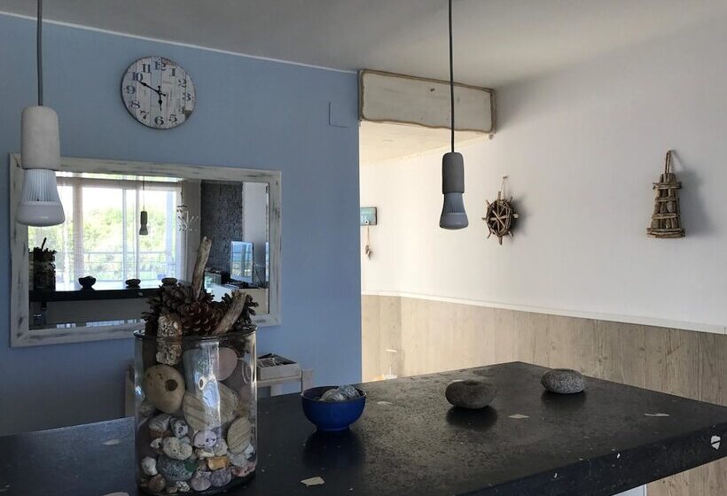 Hotel Estudio Mº Blanca   110a