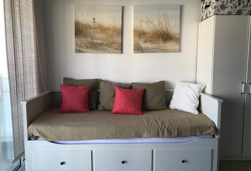 Hotel Estudio Mº Blanca   110a