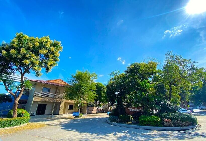 בית מלון כפרי Maihom Resort Daowadung