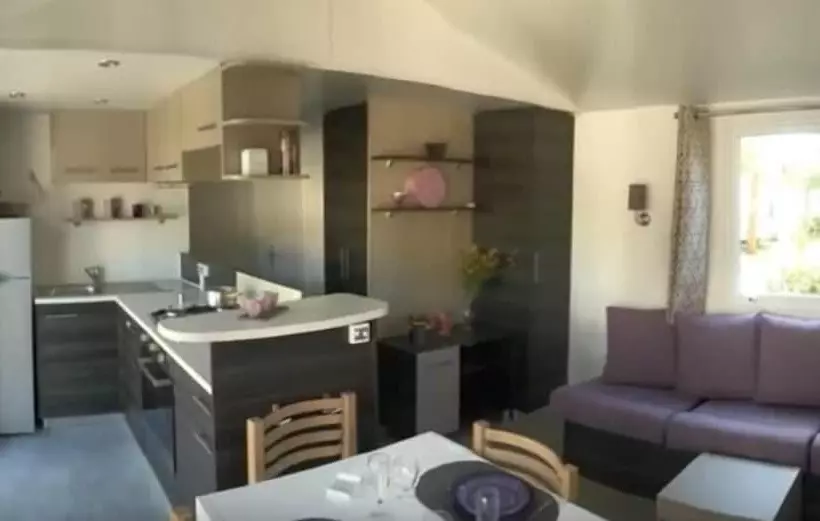 هتل Mouette Rieuse