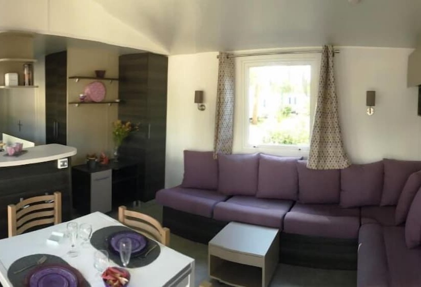 هتل Mouette Rieuse