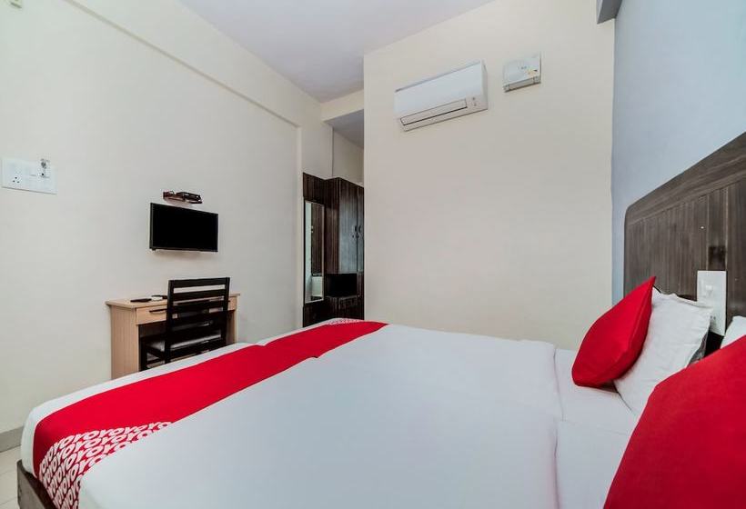 Отель Oyo Flagship 26760 Paradise Circle