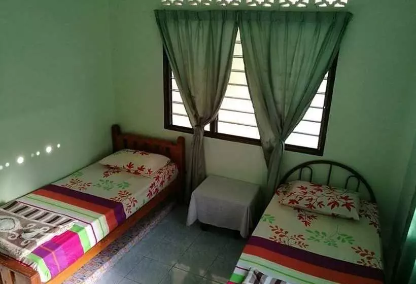 ペンション Khaimal Homestay Pulau Serai