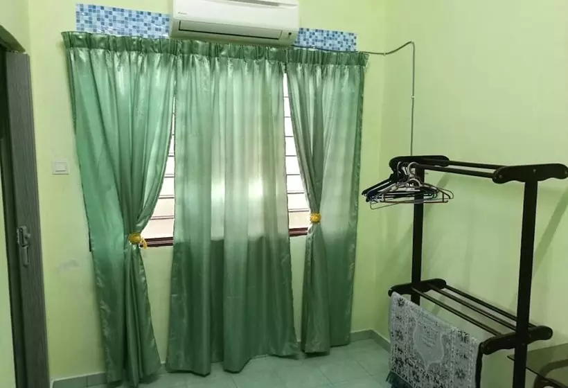 ペンション Khaimal Homestay Pulau Serai