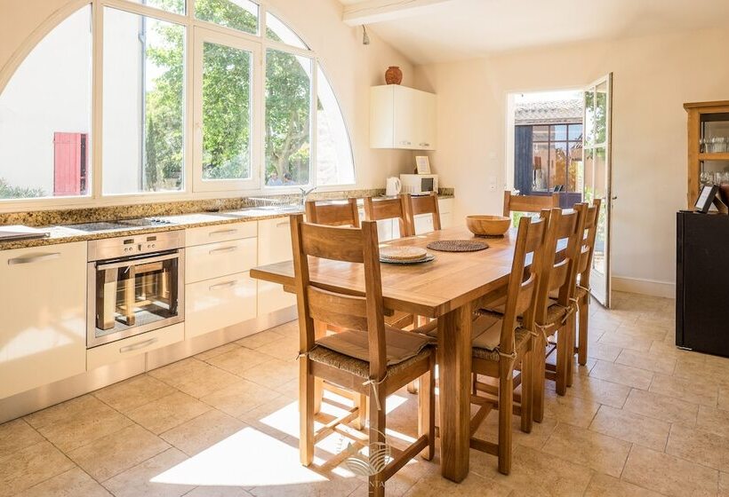 بنسيون L Ancien Pigeonnier