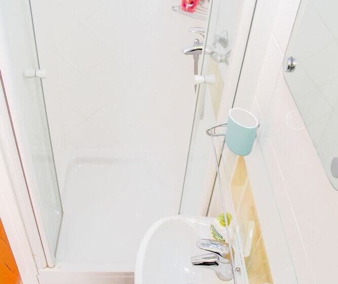 پانسیون Main Square Rooms