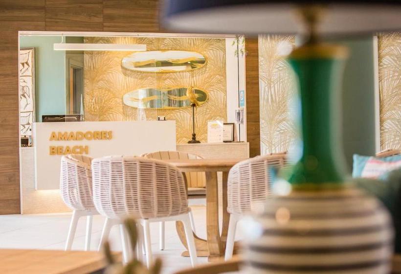 Amadores Beach Apartments