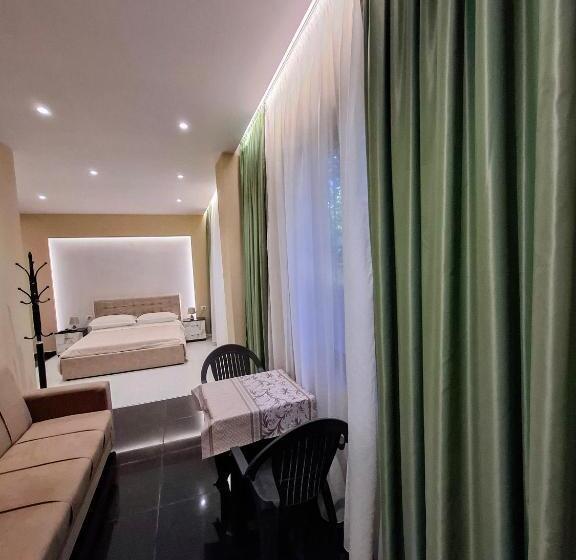 Citycenterhotel Shkoder