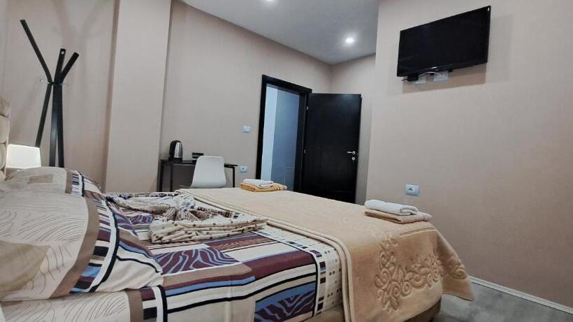 Citycenterhotel Shkoder