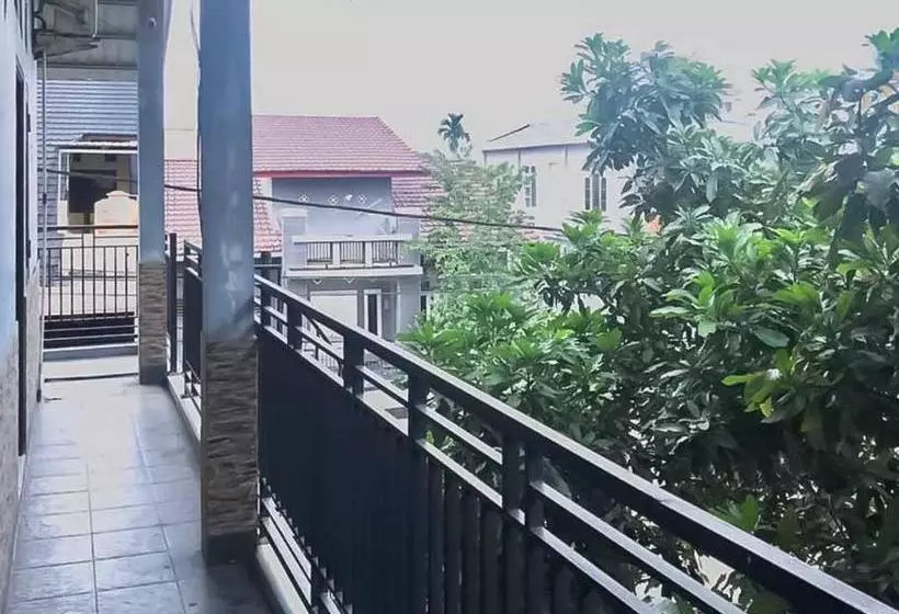 ホテル Ai Sah Homestay Syariah Redpartner